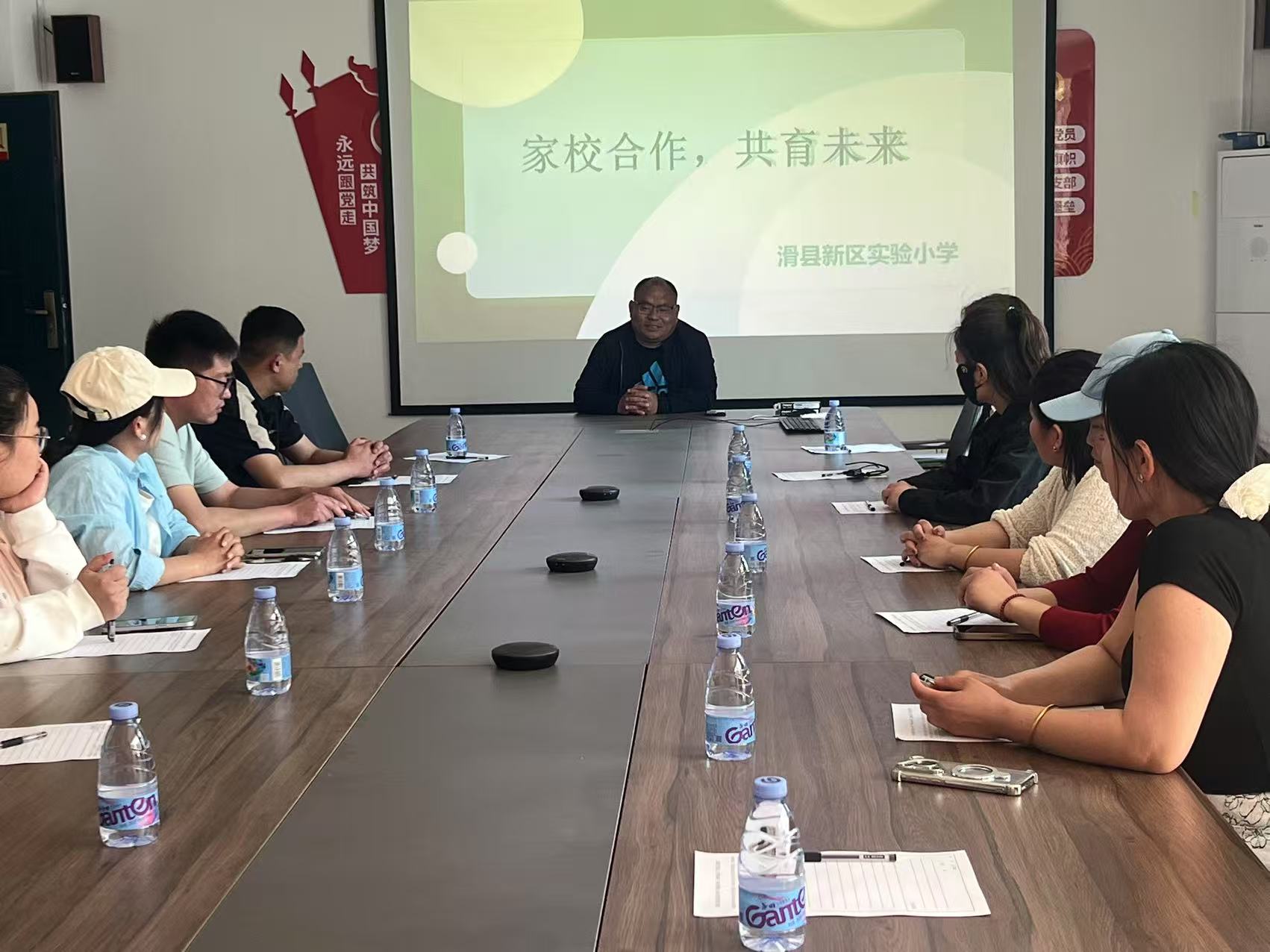 1745734398231257.jpg 7e6b83297f344880aa15b52adbef045.jpg