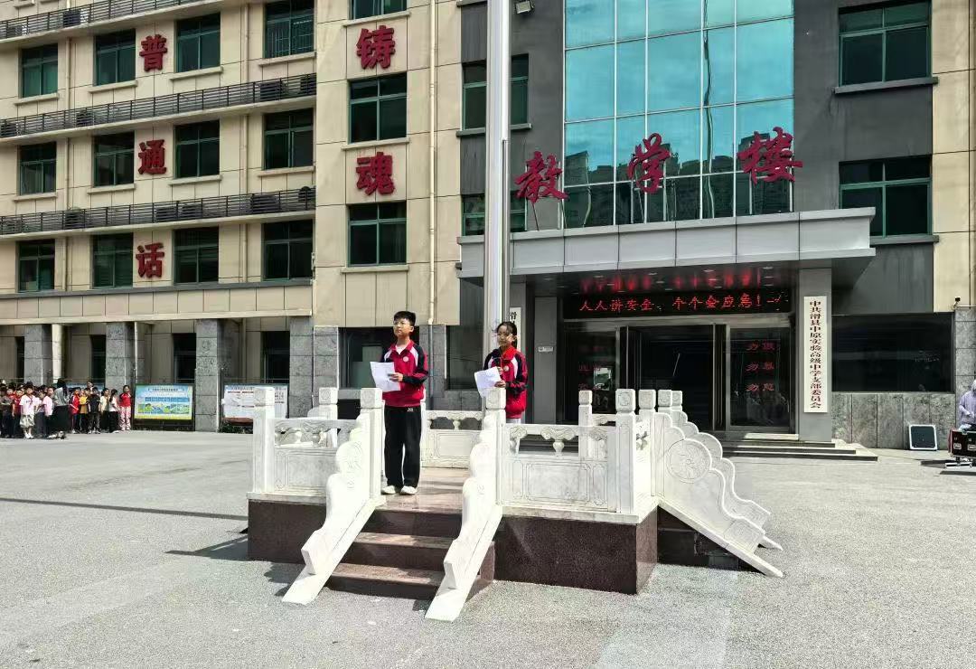 1747212145527969.jpg 1c148a4594abb0f5e98d5b4a57c47fc.jpg